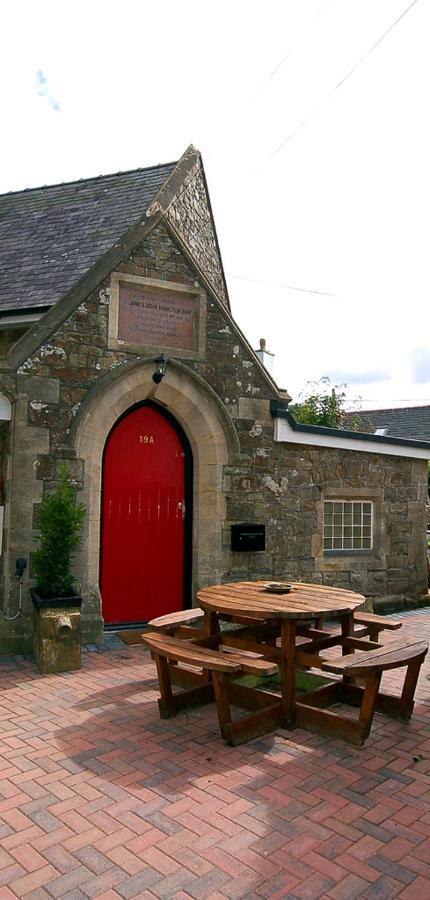 James John Hamilton House And Backpacker Hostel Fishguard Exteriér fotografie